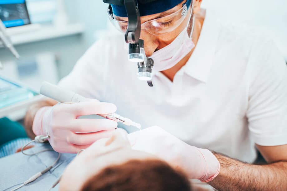 Root Canal vs. Tooth Extraction: Which Is the Better Option for Infected Teeth?